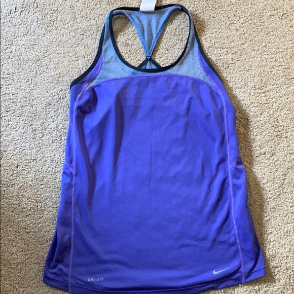 Nike Tops - Nike workout tank